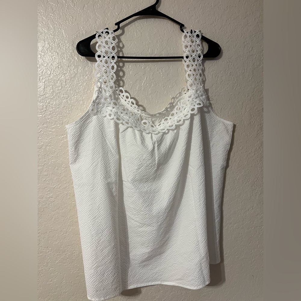 Elegant White Lace Trim Women's Top